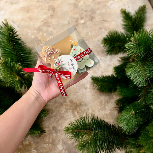 Cookie and Pine Tree Gift