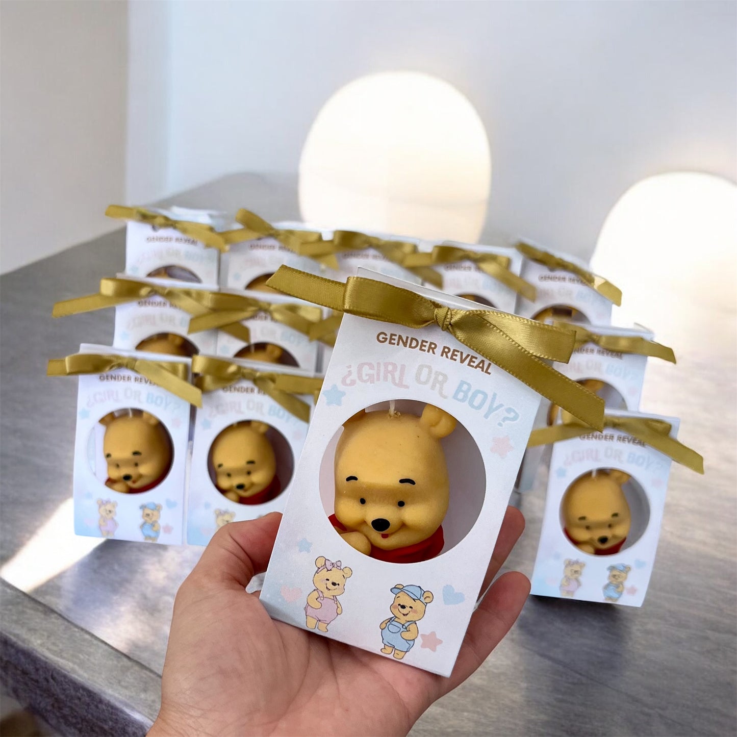 Winnie the Pooh en cajita con orificio
