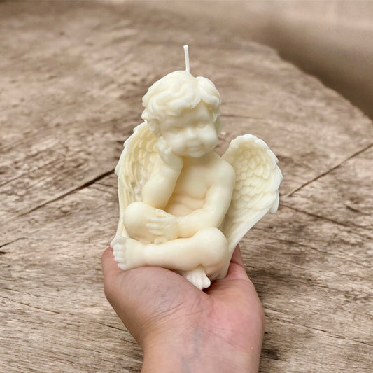 Sitting angel